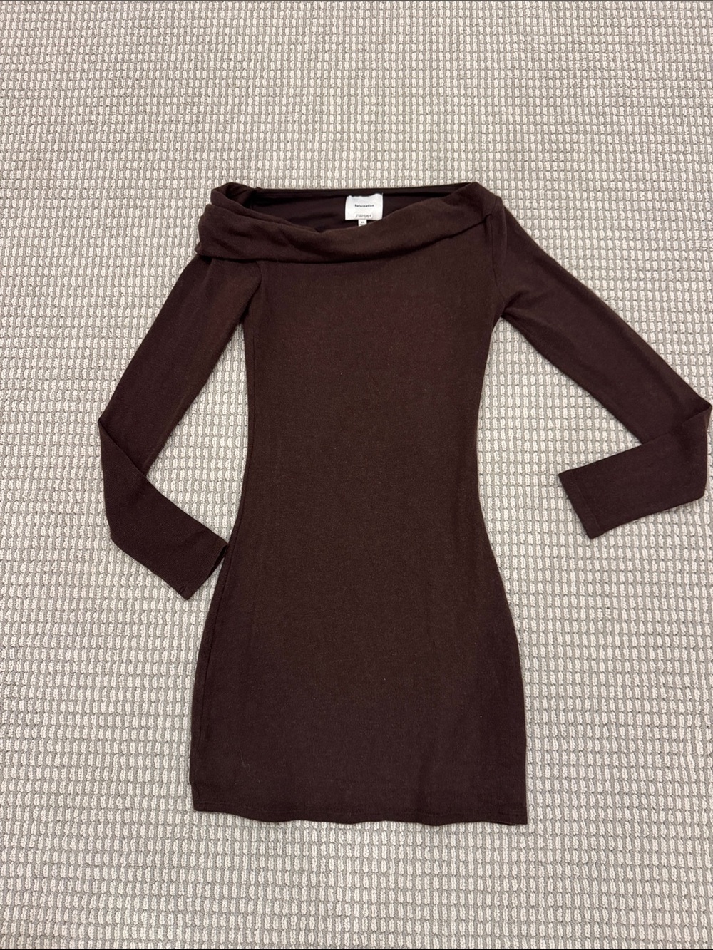 Reformation Brown Off-the-Shoulder Long Sleeve Knit Dress